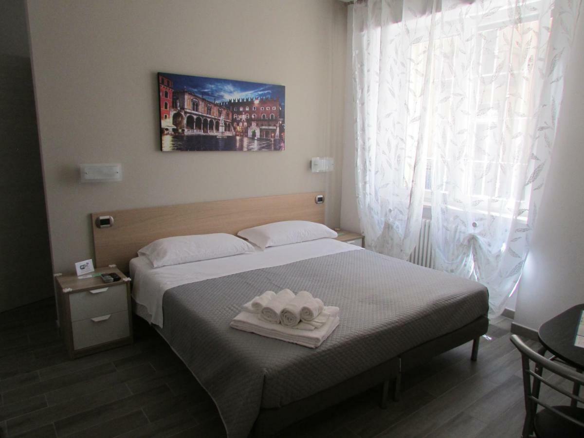 Affittacamere Verona In Экстерьер фото