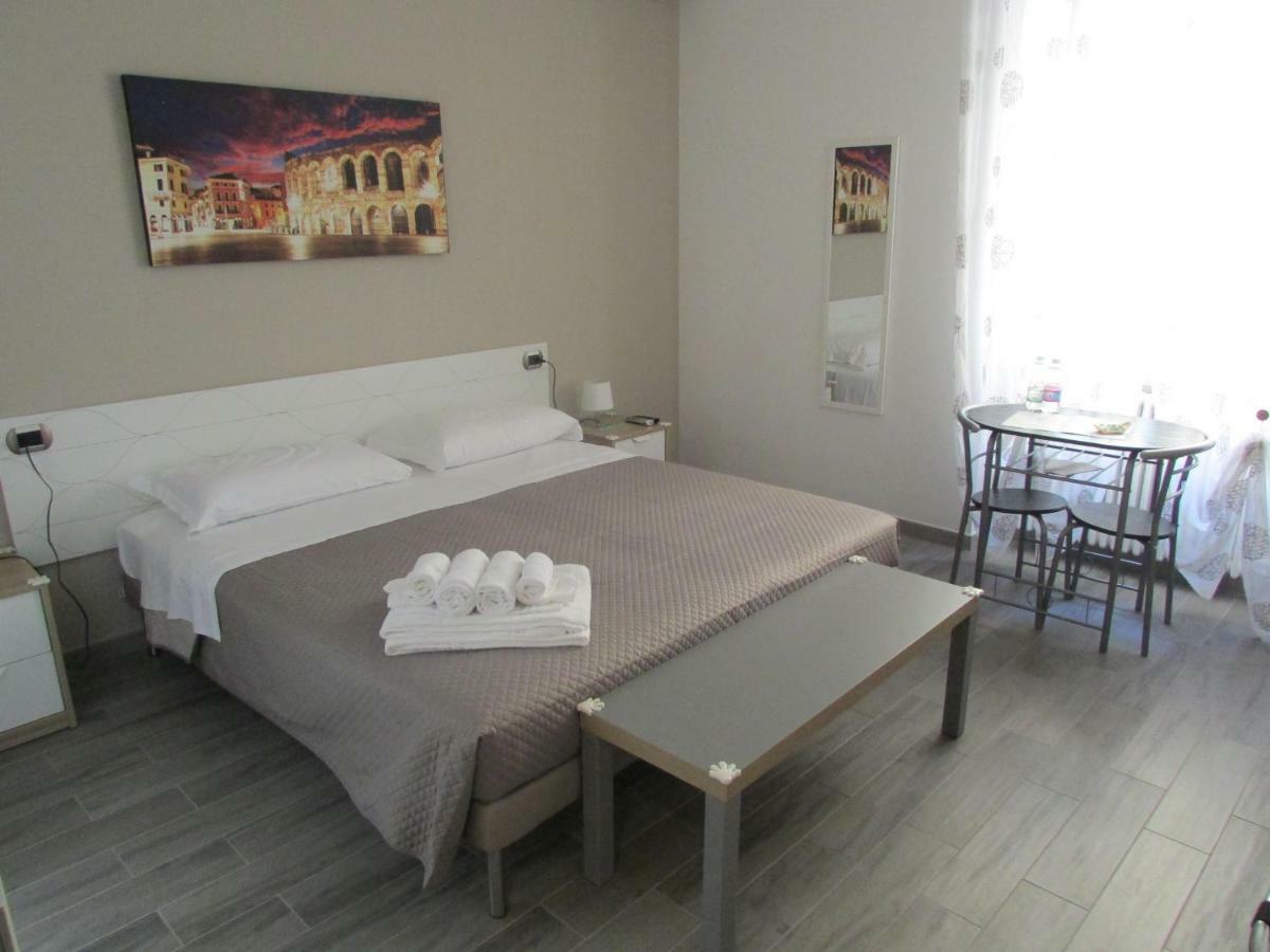 Affittacamere Verona In Экстерьер фото