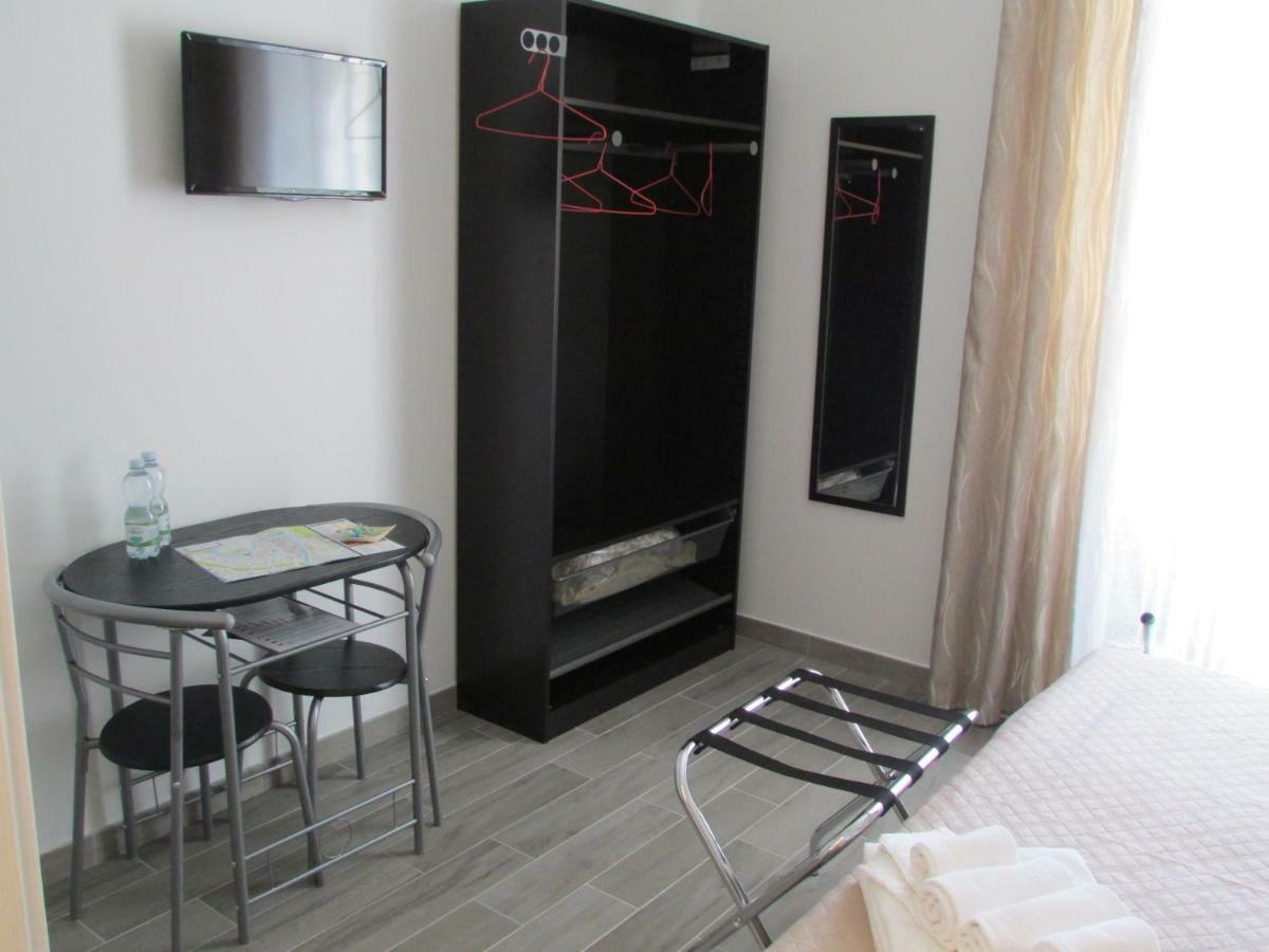 Affittacamere Verona In Экстерьер фото